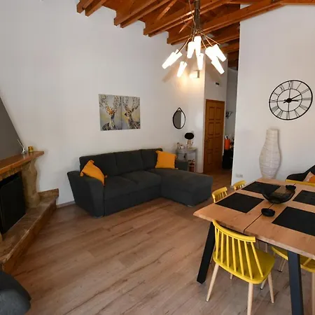 Downtown Loft *